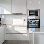 Sunset Cliffs Azure דירה *
